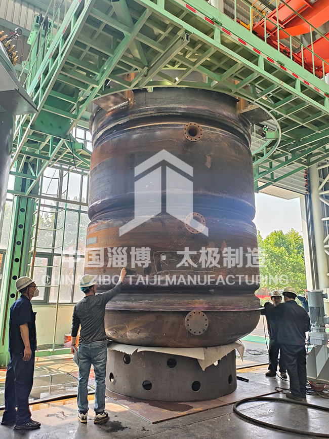 匠心淬煉，品質無界！國外客戶定制的搪玻璃反應釜全部一次性通過嚴苛質檢